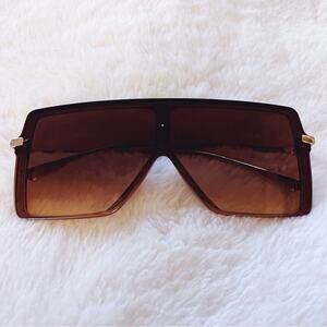 Ariel Brown Rectangle Full Frame Sunglasses